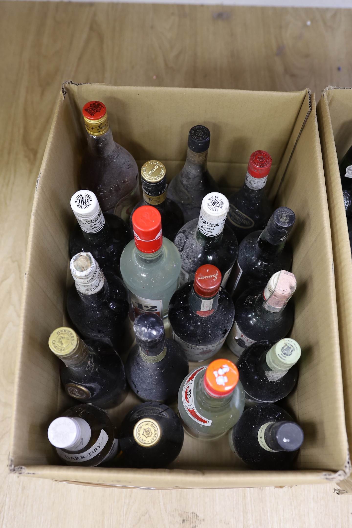 33 bottles of mixed wines and spirits